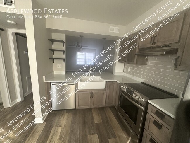 Foto del edificio - 1434 Dover Rd