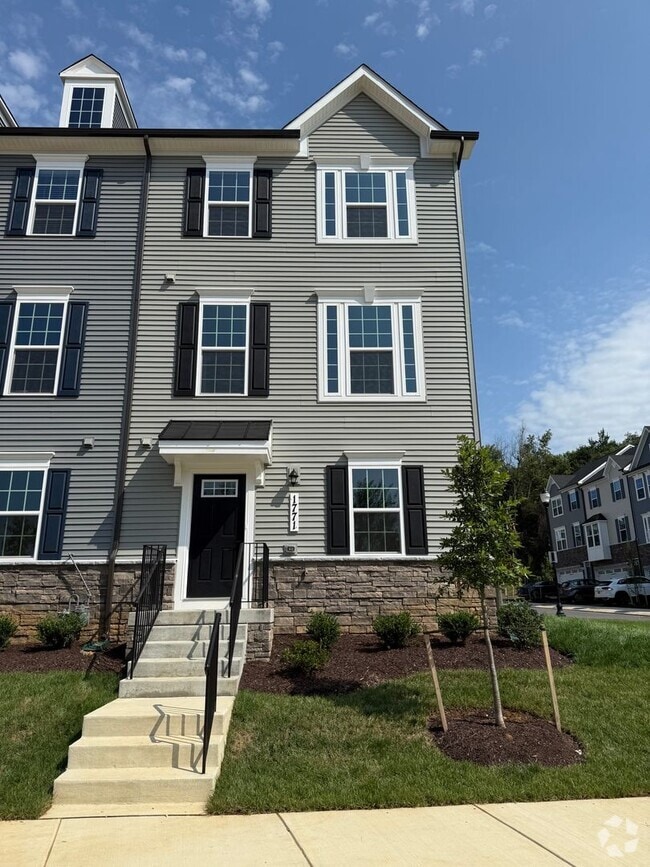 Building Photo - 1771 Atlas Dr