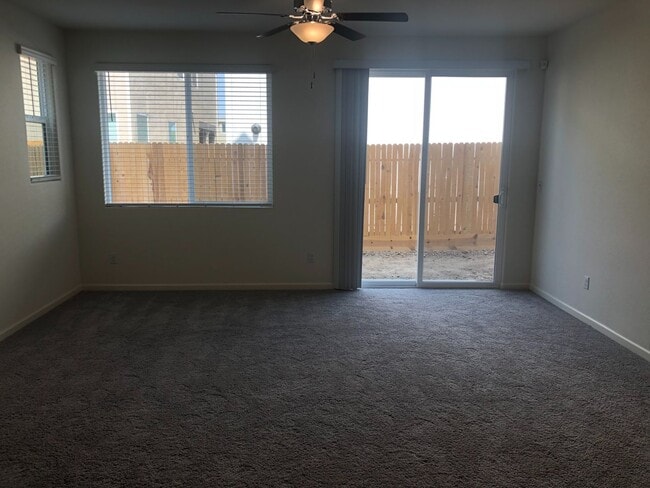 Building Photo - Welcome to Panorama
