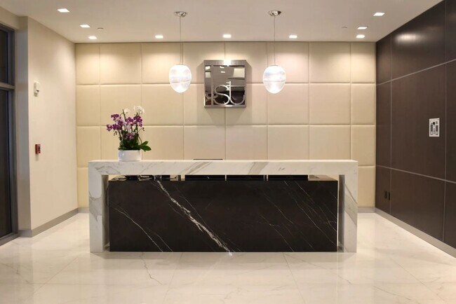 Foto del edificio - 110 SW 12th St