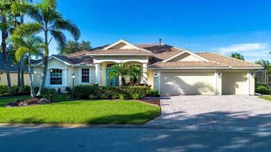 Building Photo - 7808 Crest Hammock Way