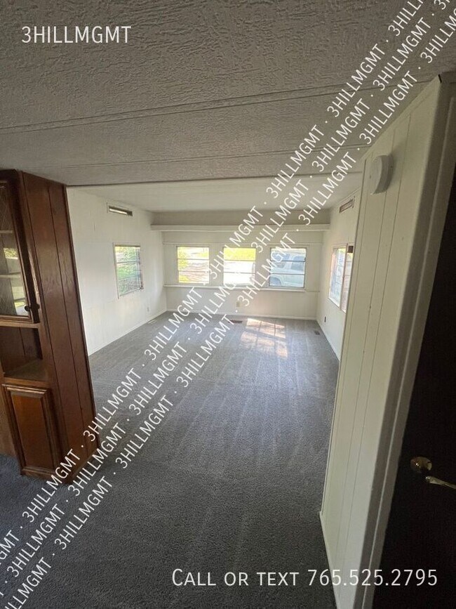 Foto del edificio - 1216 S Bloomington St