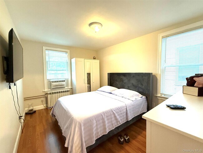 Foto del edificio - 78-59 83rd St