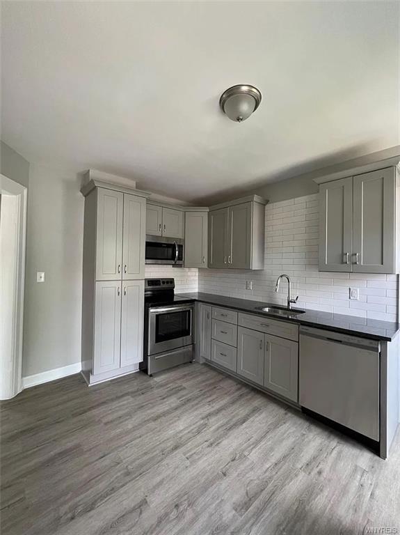 Foto del edificio - 355 Plymouth Ave