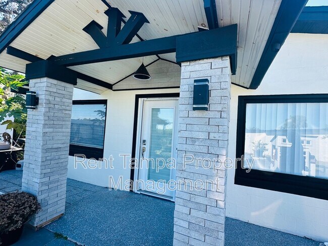 Building Photo - Neptune Drive - 1154 A