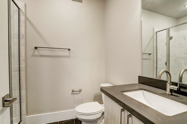 Building Photo - 2401 Crawford St