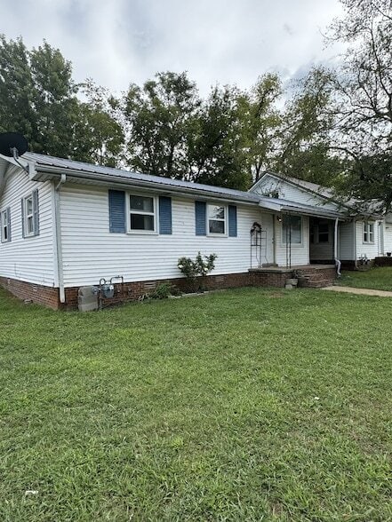 Photo - 301 Bridge Avenue Unit 303-305 House