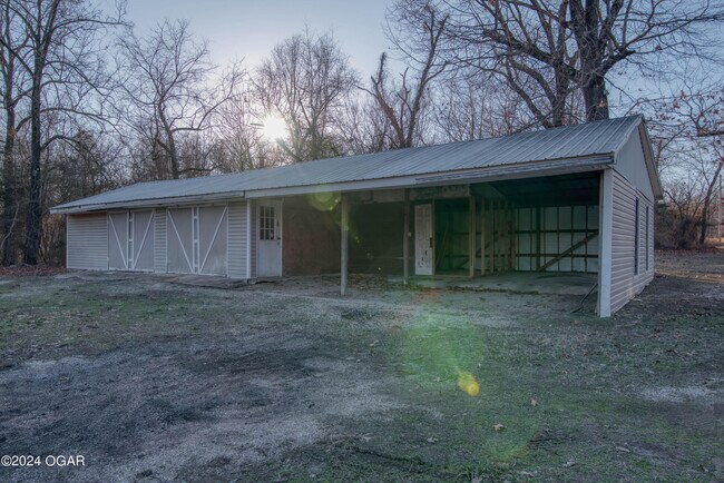 Building Photo - 11278 County Lane 212