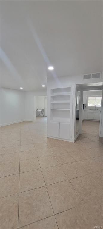 Building Photo - 26460 Ridgemoor Rd