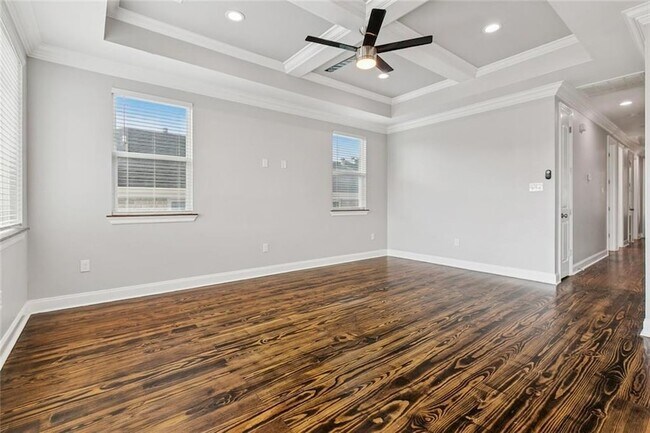 Foto del edificio - 4730 Allen St
