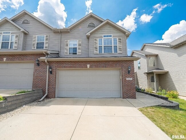 Building Photo - 10009 Brompton Ct