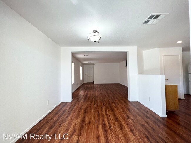 Foto del edificio - 3 br, 2.5 bath House - 804 Bernini St