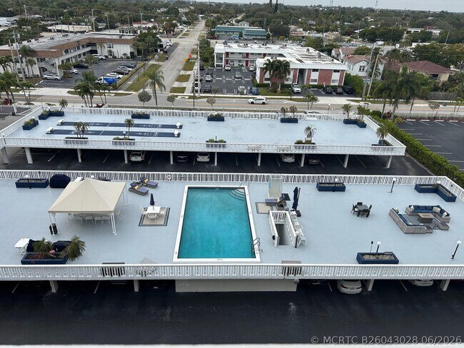 Foto del edificio - 301 Lake Shore Dr