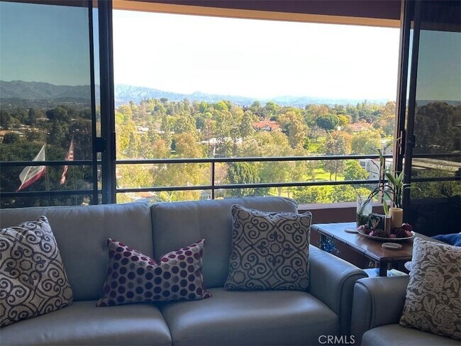 Building Photo - 24055 Paseo Del Lago W