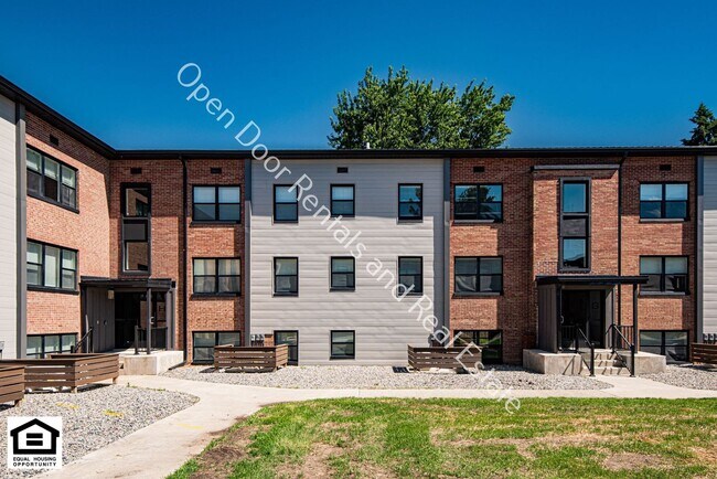 Foto del edificio - 1823 Griswold Dr