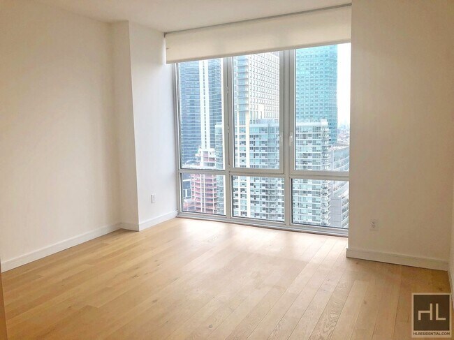 Foto del edificio - 24TH STREET