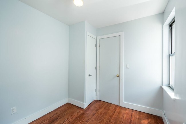 Foto del edificio - 22 Catherine St