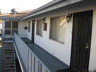 Foto del edificio - 1123 W 164th St