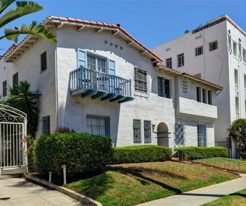 Foto del edificio - 360 S Cloverdale Ave