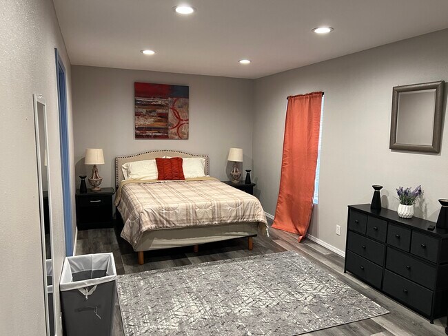 Building Photo - 5715 Timberrock Dr