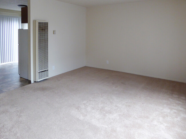 Building Photo - 1580 H St