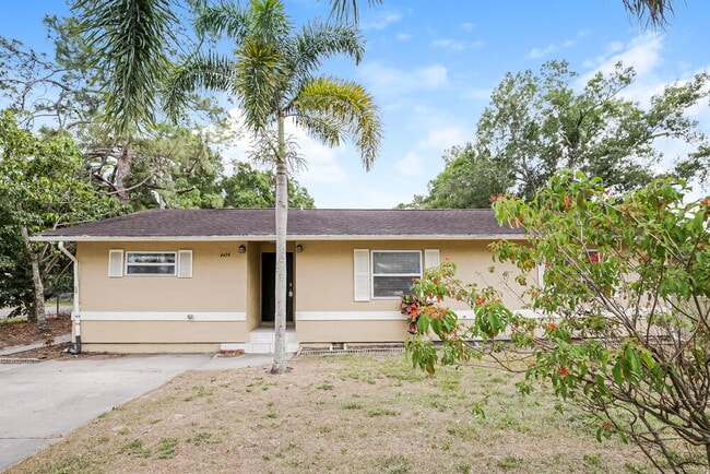 Building Photo - 4434 Armeda Ave