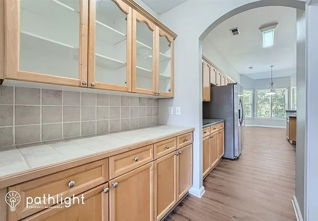 Building Photo - 4153 Ashland Cir