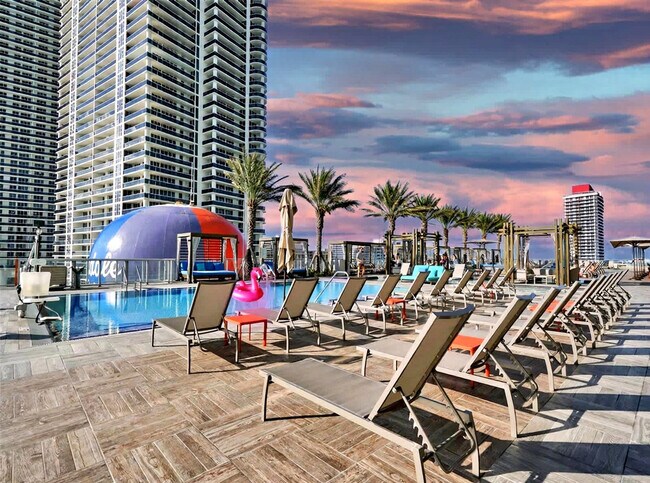 Foto del edificio - 4111 S Ocean Dr
