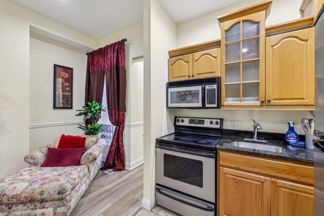 Building Photo - 1520 McCulloh St