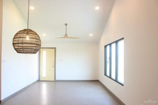 Foto del edificio - 1400 E Hibiscus Ave
