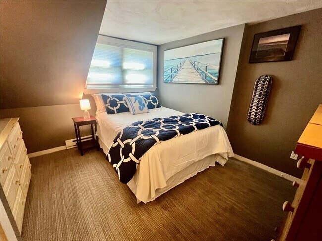 Foto del edificio - 16 Dudley Ave