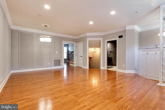 Building Photo - 7741 Crystal Brook Way