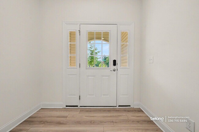 Foto del edificio - 2100 Solana Wds Dr