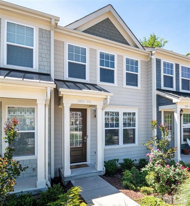 Foto del edificio - 2800 Bedford Green Dr