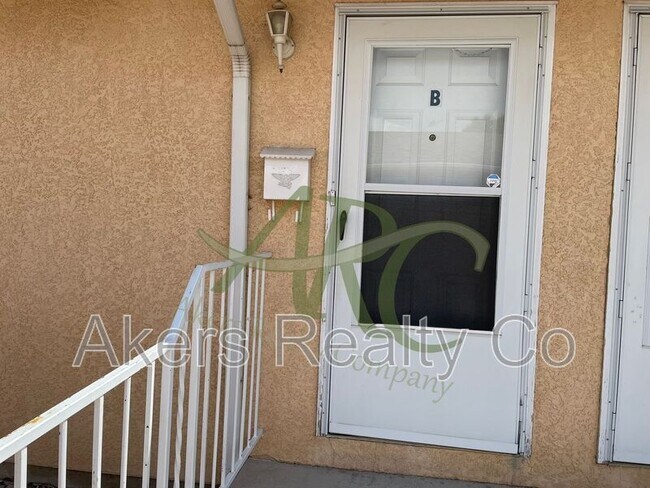 Foto del edificio - 2730 Poplar St