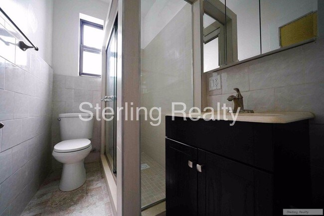 Foto del edificio - 4106 34th Ave