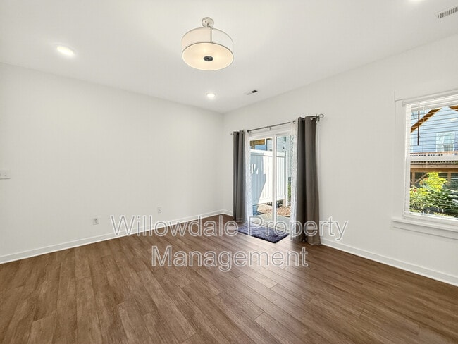 Building Photo - 1235 Corkery Ridge Ct