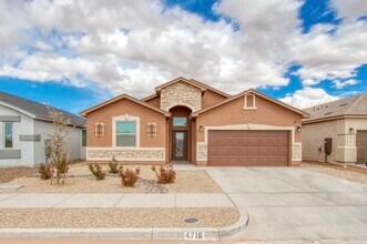 Building Photo - 4716 Christian Azcarate St