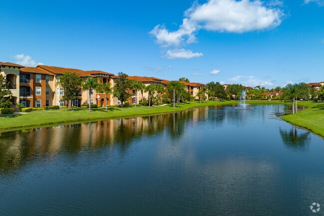 5584 Metrowest Blvd Orlando, FL 32811 - The Palms Club Orlando