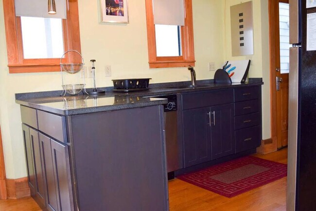 Foto del edificio - 230 Boston St