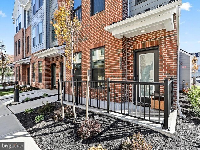 Foto del edificio - 1001 Greenwich Dr