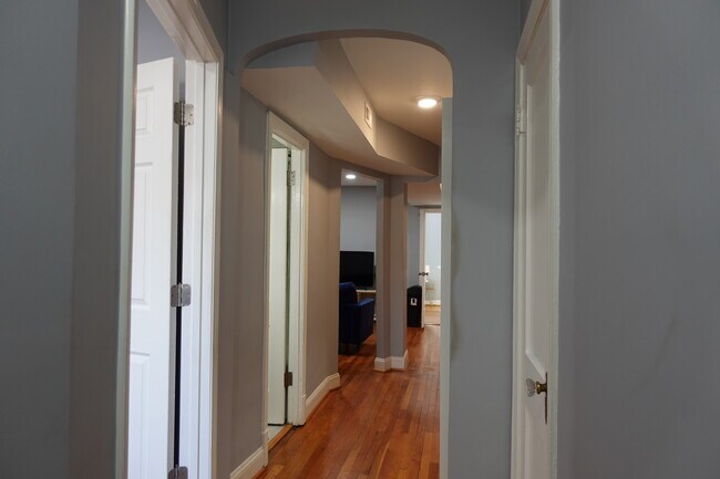 Foto del edificio - 1228 18th St NE