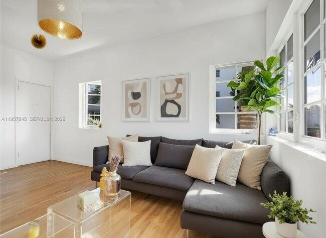 Foto del edificio - 727 14th Pl