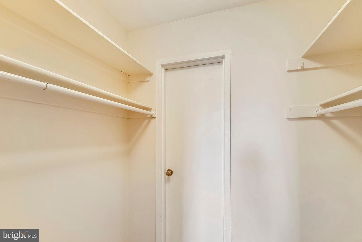 Foto principal - 316 Burnside St