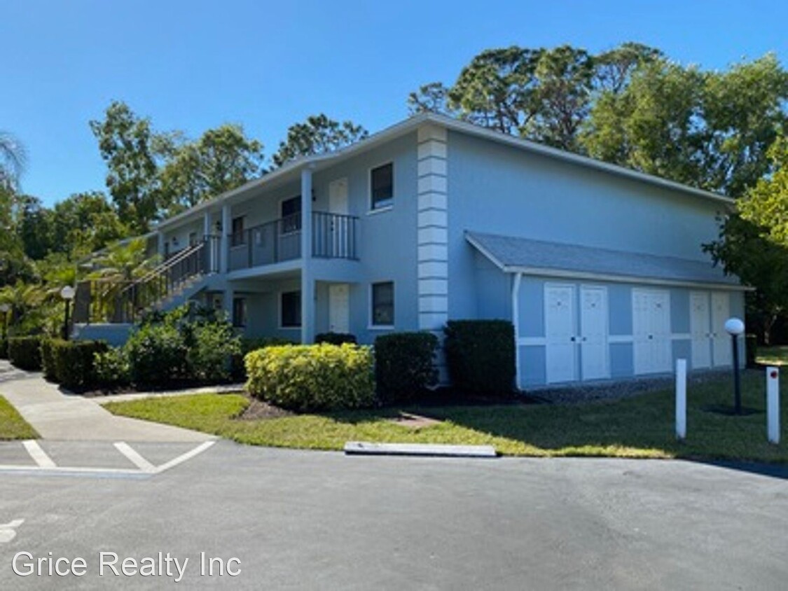 Foto principal - 2 br, 2 bath House - 28151 Pine Haven #126