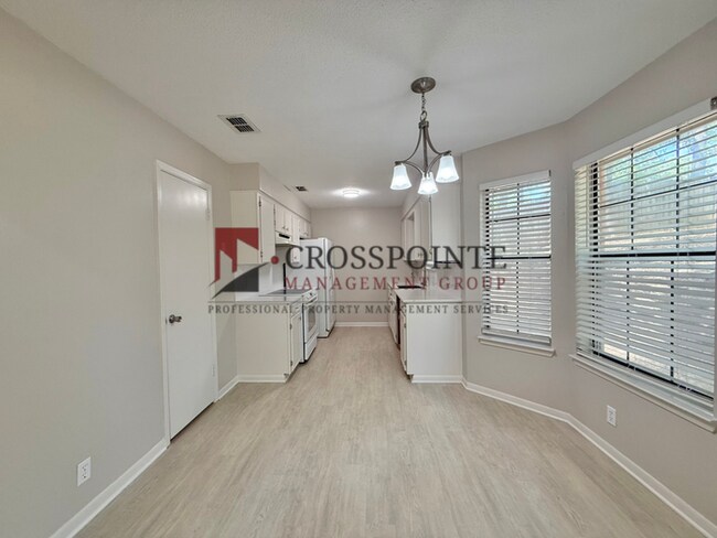 Foto del edificio - Tour Today! 3 Bedroom, 2 Bathroom Home!