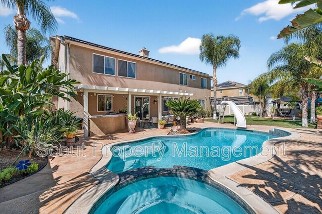 Foto del edificio - 32778 Kendal Ct