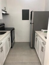 Building Photo - 2916 Funston St