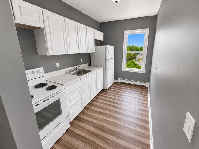Foto del edificio - 314-316-316 Bellevue St