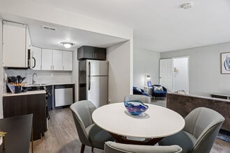 Building Photo - The Village of Pennbrook Apartments